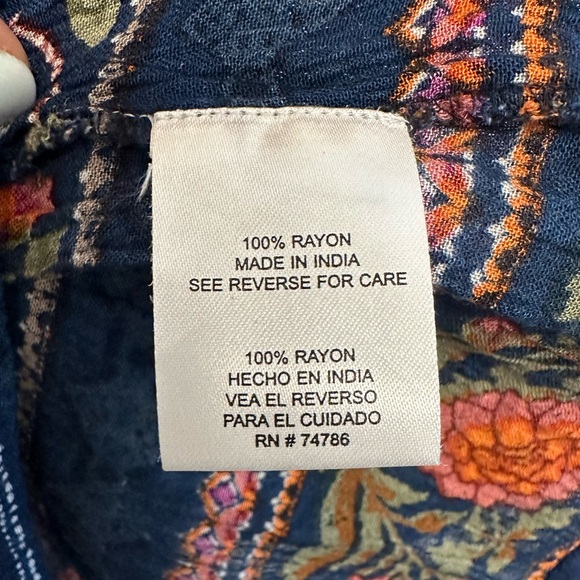 Patrons of Peace | Tank Top. Size Small - Picture 6 of 9